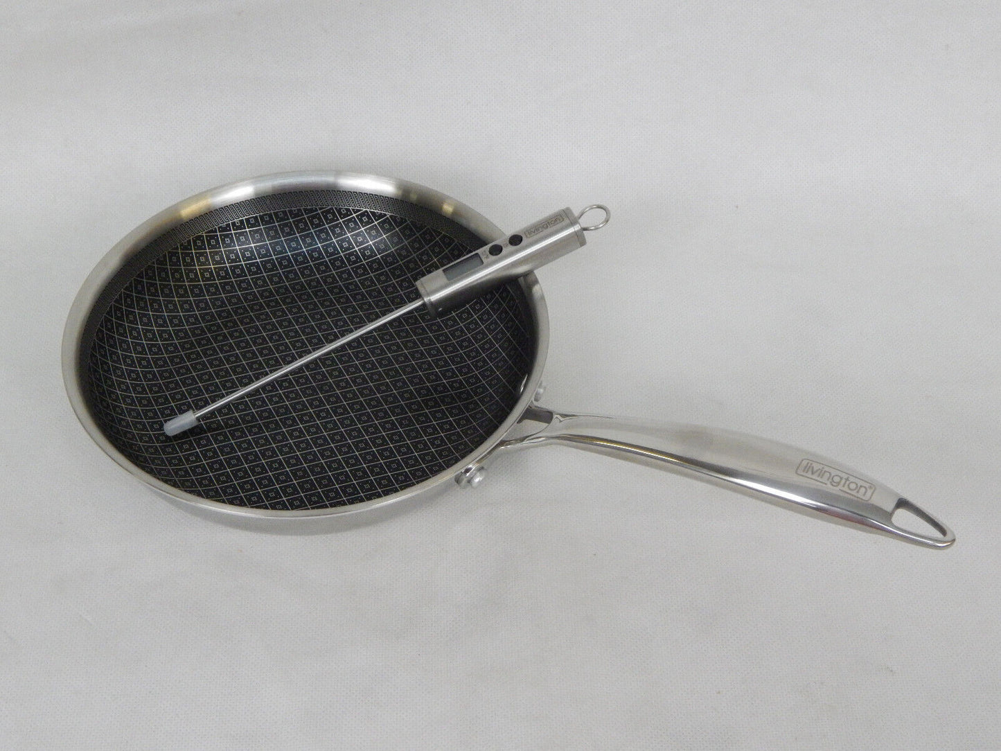 Livington Titan Pan 20cm Pfanne Bratpfanne Küche Kochen Antihaft + Thermometer