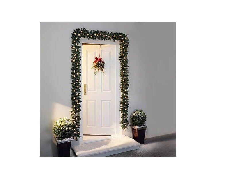 Tannengirlande mit Sternen