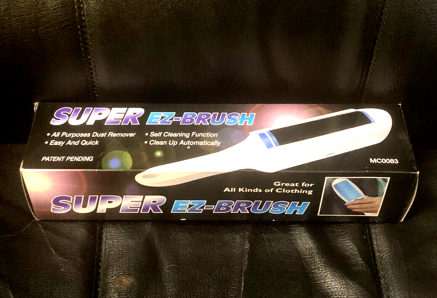 SUPER EZ BÜRSTE Geeignet für Hune und Katzen Haare Tierhaarbürste in Weiß
