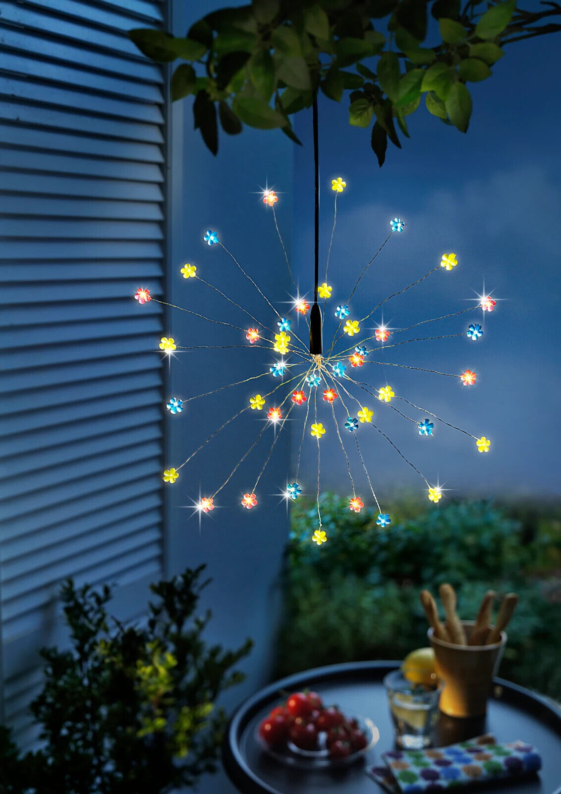 „Solar-Hängedeko "Fleur" LED's Zauberhafter Leucht-Effekt: 40 bunte Blümchen