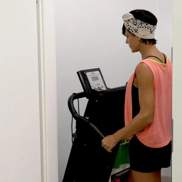 iWalk Laufband zusammenklappbar inkl. Bordcomputer Sport Fitness Gerät Schwarz