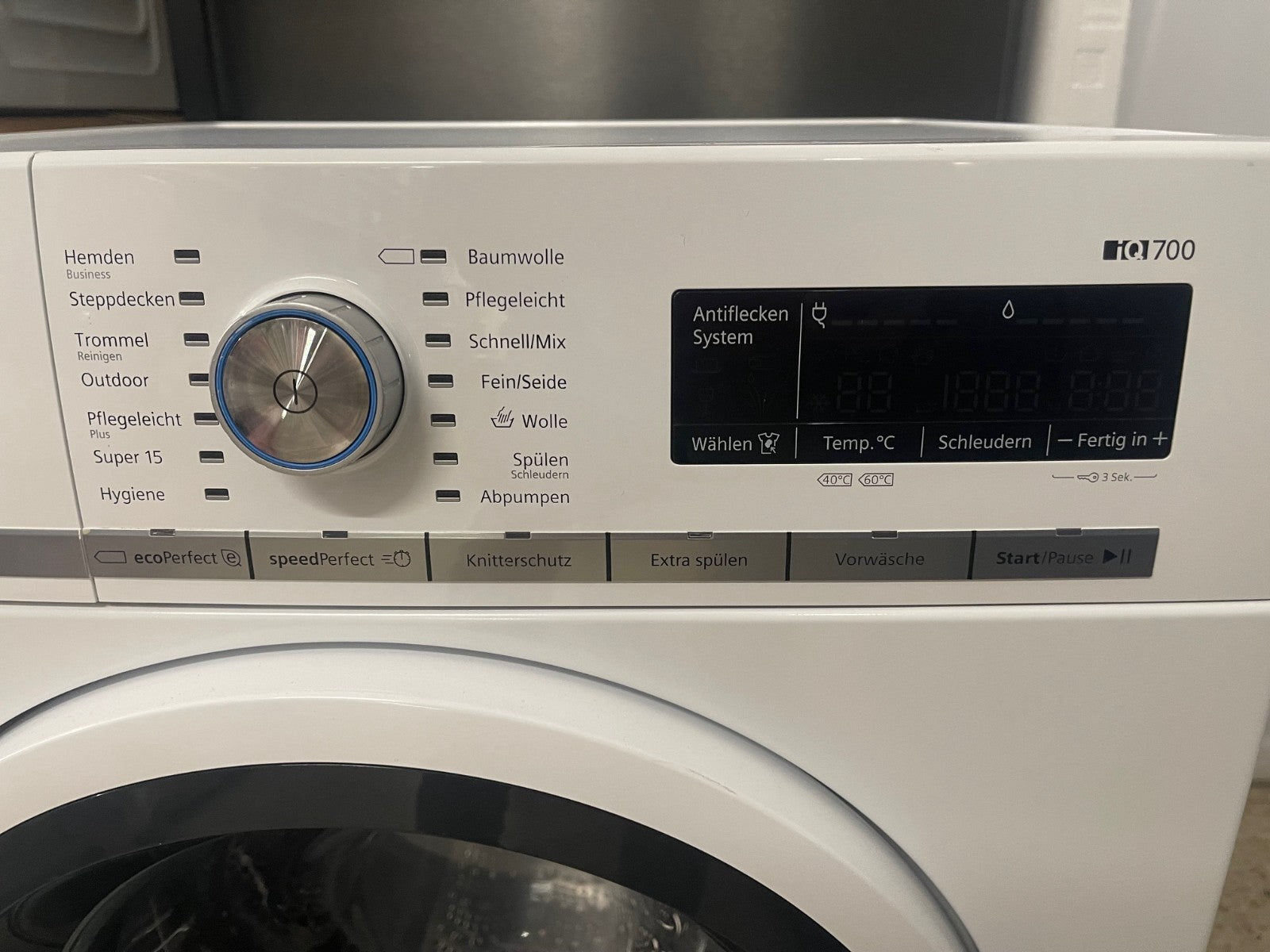 Siemens iQ700 WM16W540 Waschmaschine 8 kg Frontlader 1600U/min in Weiß Waschen
