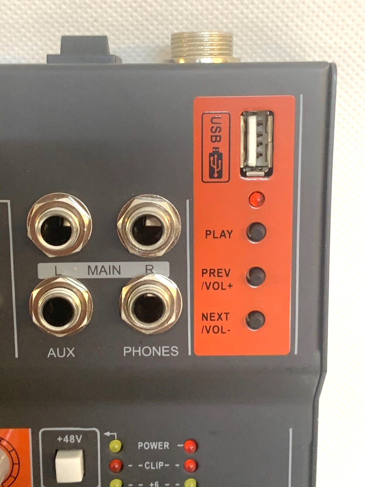 LNYXQX Tragbares 4-Kanal-Mic-Line-Audiomischpult Mischpult 3-Band-EQ USB-Schnitt