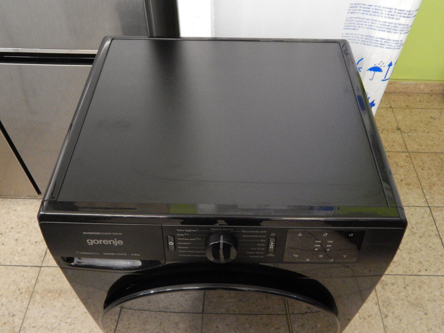 Gorenje 8kg Waschmaschine WNFHEI 84 ADPSB, 1400U/min Dampffunktion in Schwarz