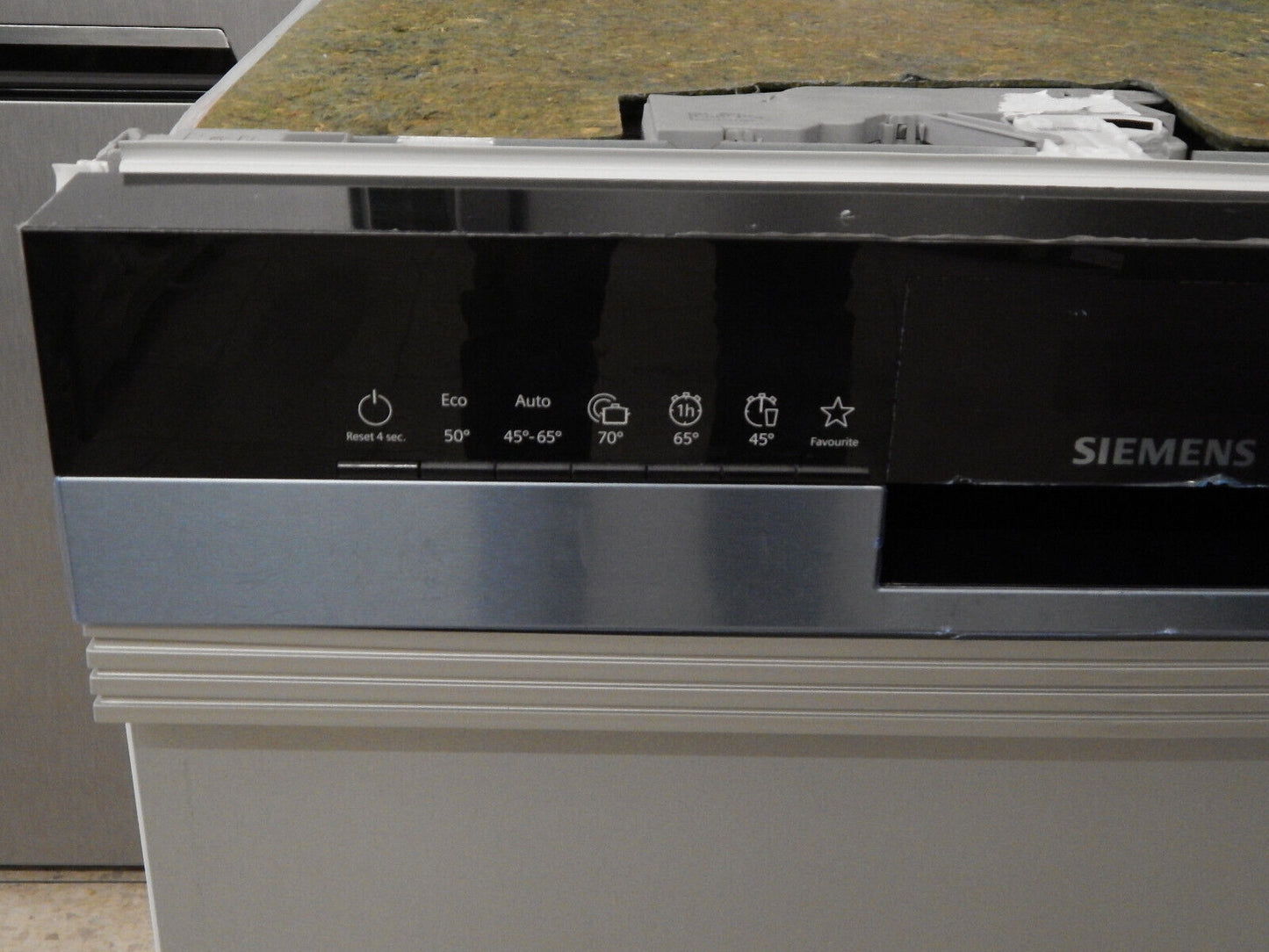 Siemens teilintegrierbarer Geschirrspüler iQ300 SN53ES05DE 13 Maßgedecke Silber