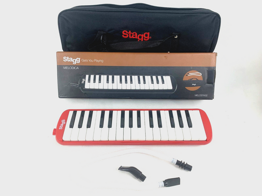 Stagg 32-Noten Melodica MELOSTA32RD mit Tasche, rot