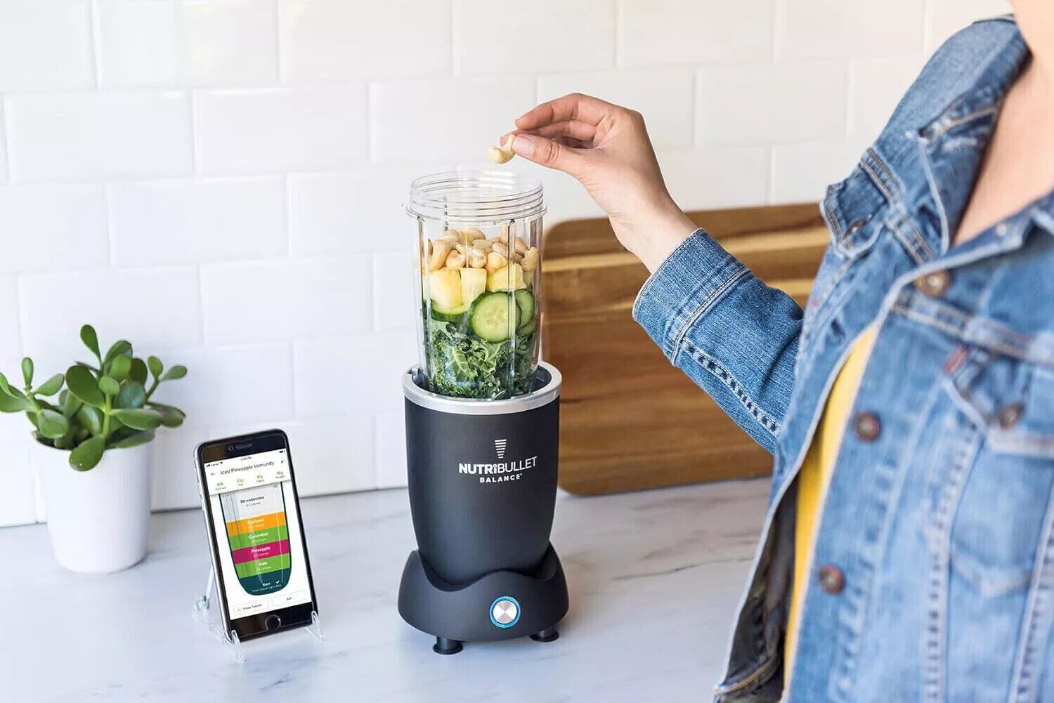 NutriBullet Balance 1200 Watt schwarz Mixer mit Extraktor-Klinge macht Superfood