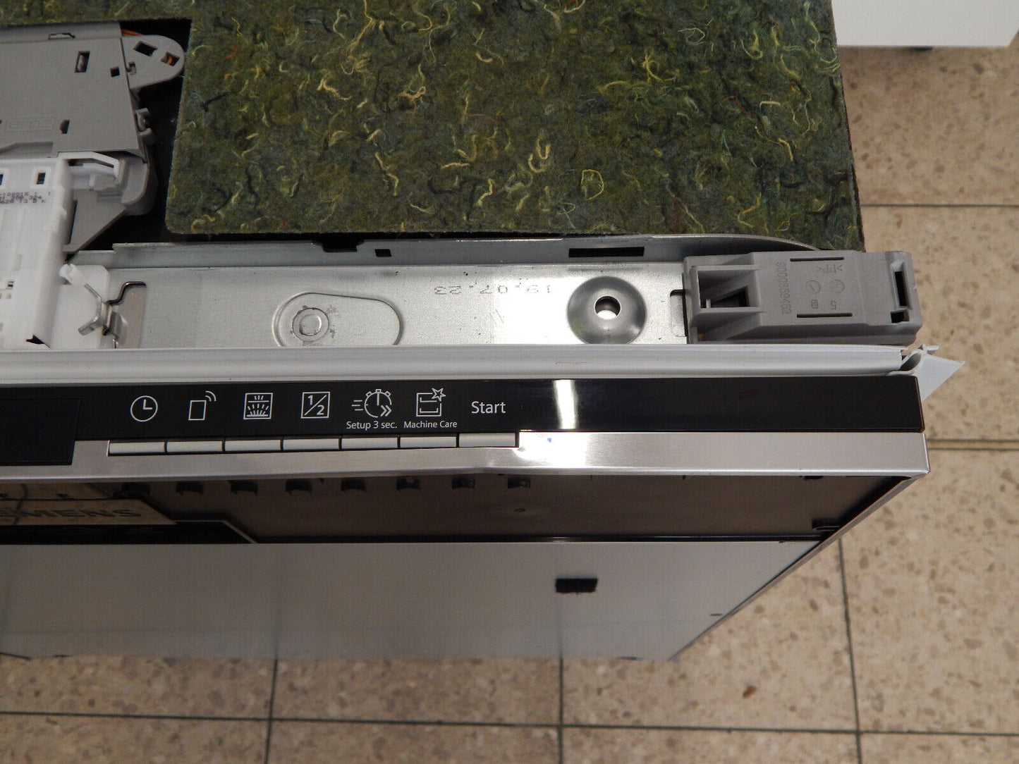 SIEMENS SN63EX15AE iQ300 vollintegrierbarer Geschirrspüler, 13 Maßgedecke
