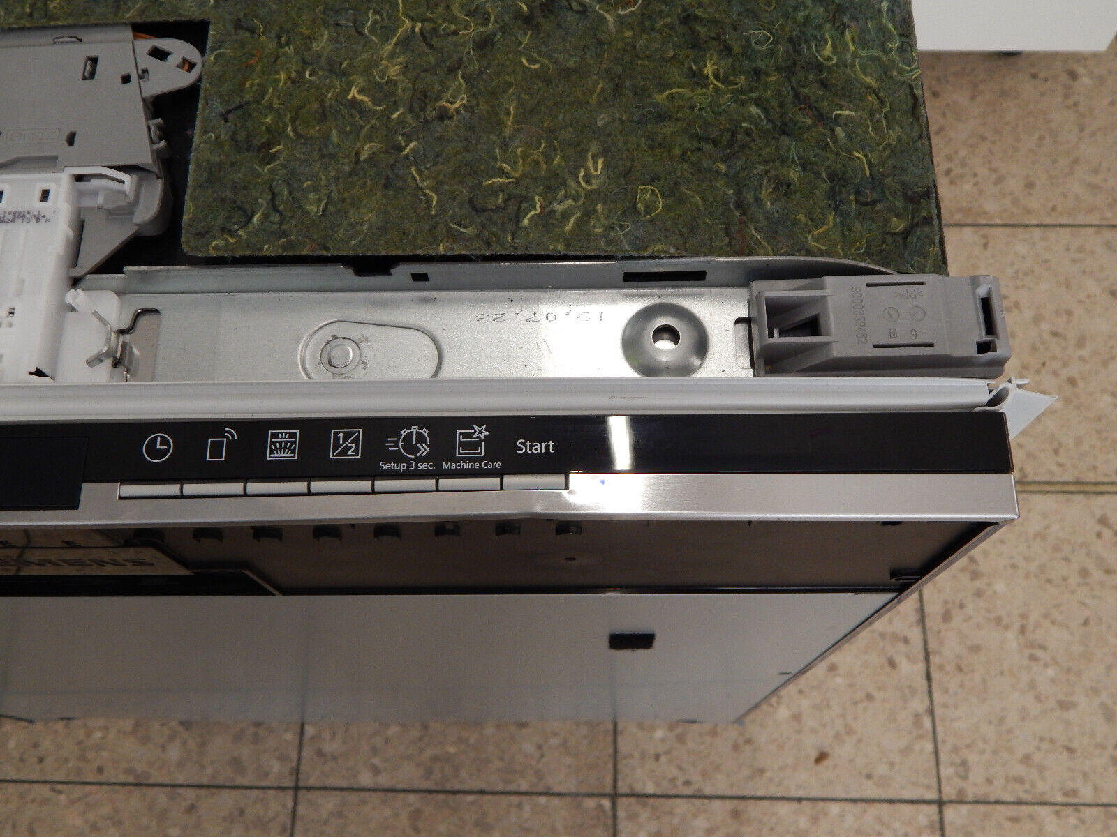 SIEMENS SN63EX15AE iQ300 vollintegrierbarer Geschirrspüler, 13 Maßgedecke