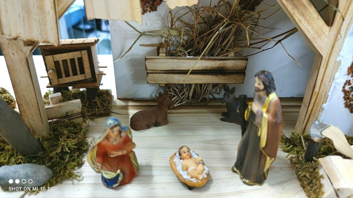 Weihnachtskrippe  aus Holz h=33cm b=60cm Inclusive Figuren No 5191