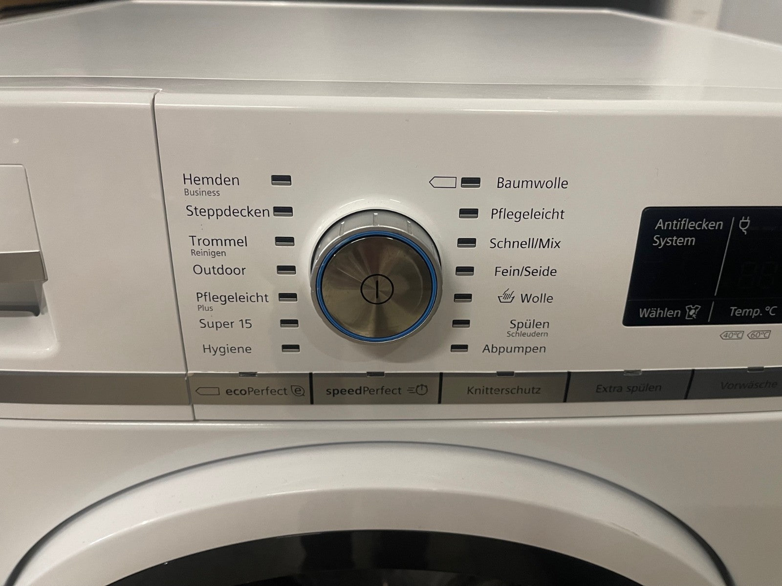 Siemens iQ700 WM16W540 Waschmaschine 8 kg Frontlader 1600U/min in Weiß Waschen