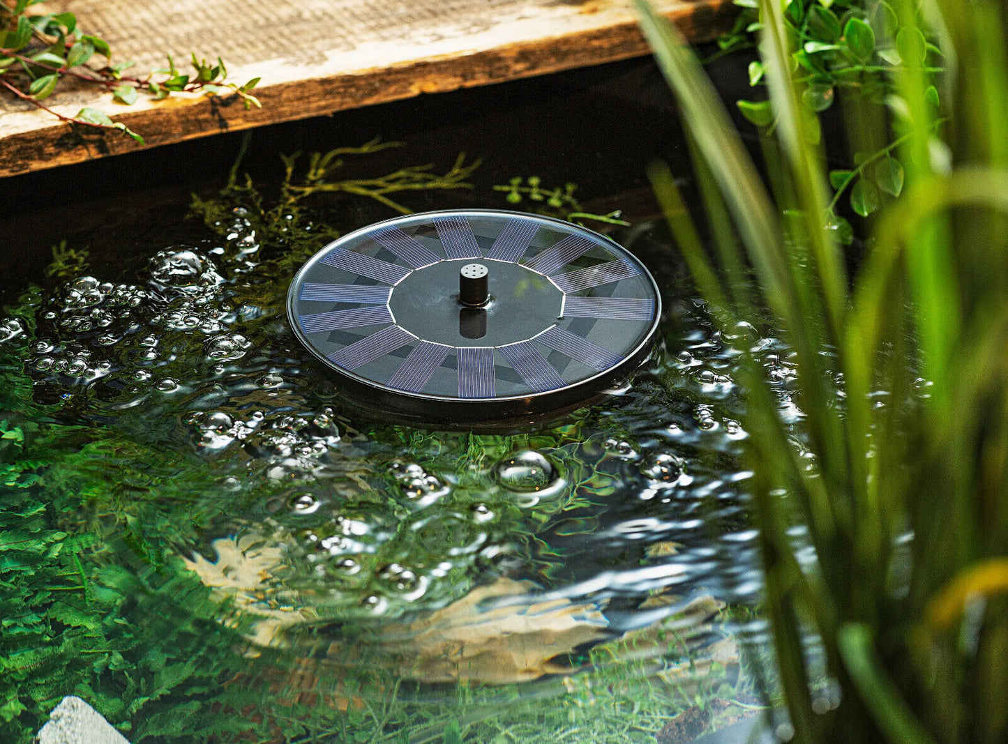 Teichbelüfter Teich Belüfter Solar betrieben max. 160l/h in Schwarz