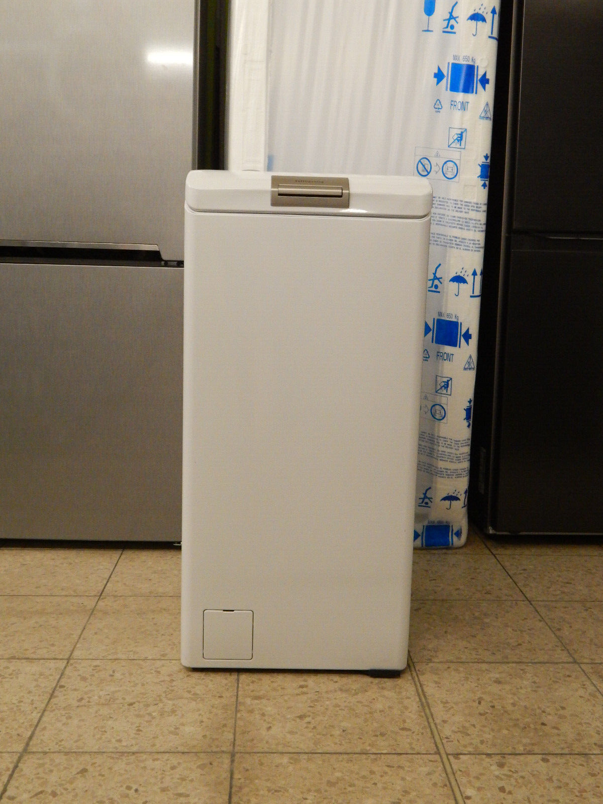AEG Waschmaschine Toplader 6000 LTR6A360TL Mengenautomatik 1300 U/min Weiß 6kg