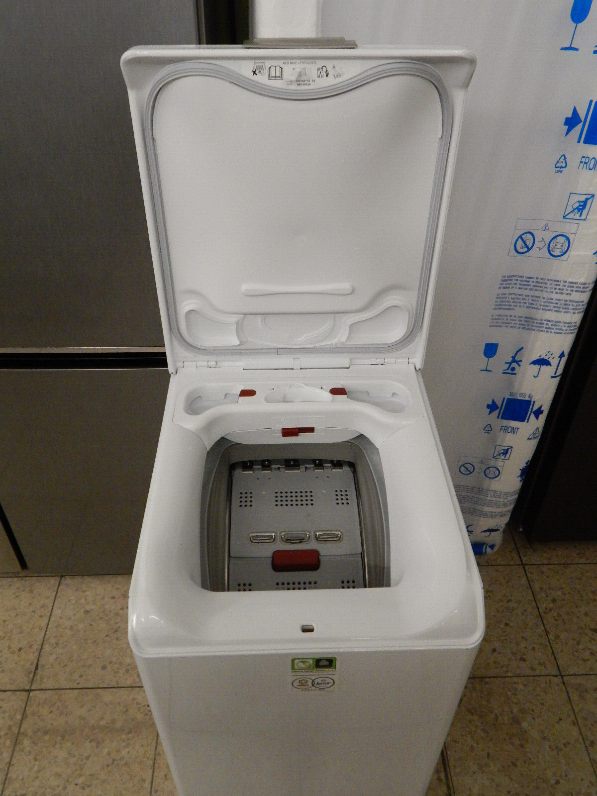 AEG Waschmaschine Toplader 7000 LTR7C37STL Mengenautomatik 1300 U/min Weiß 7 kg