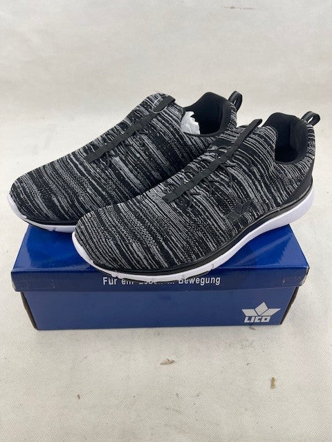Schuhe/ Sportschuhe Gr.45