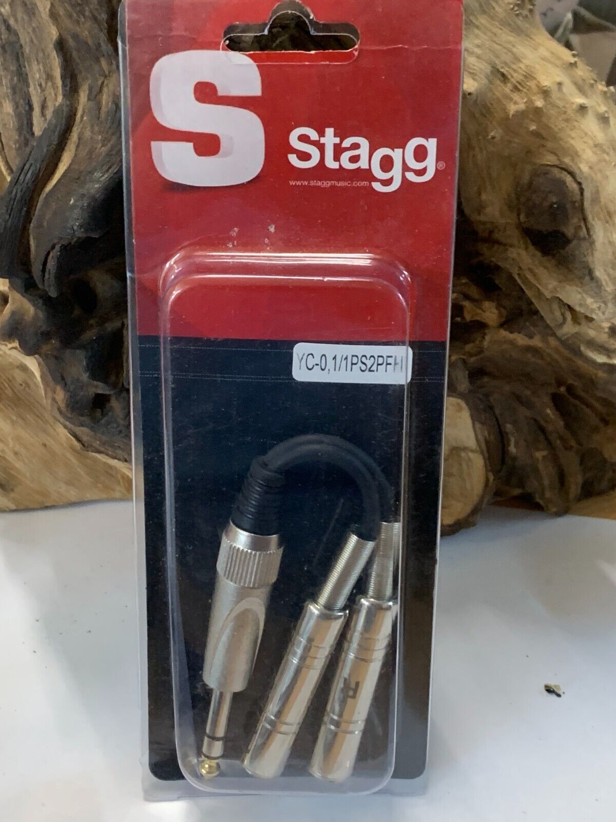 1 x männlicher Stereo-Klinkenstecker/ 2 x weibliches Monoklinken-Adapterkabel