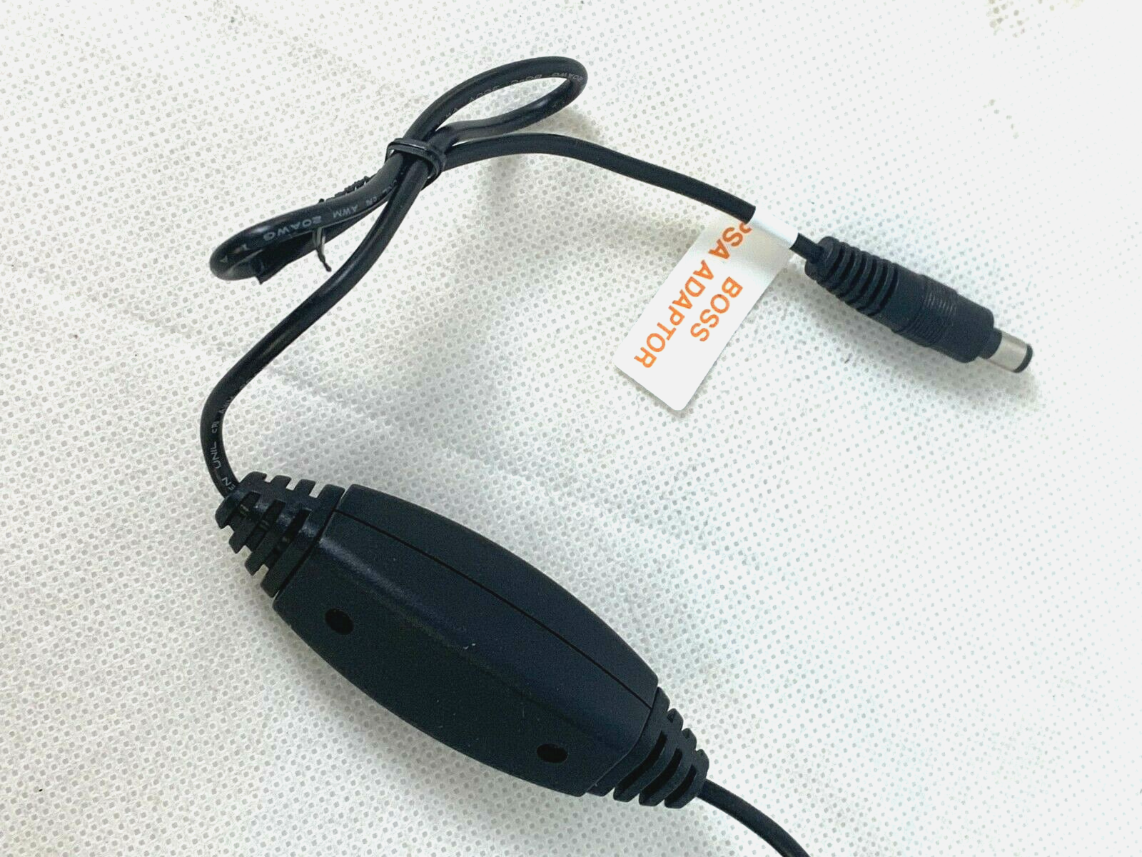 Boss PSA240 Netzteil – Australisch 240 V AC Eingang/9 V DC 500 mA Ausgang