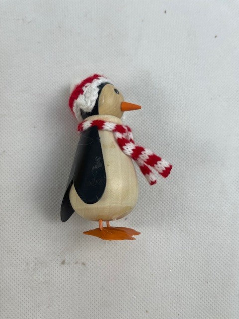 Pinguin "Flocke" in geschenkbox