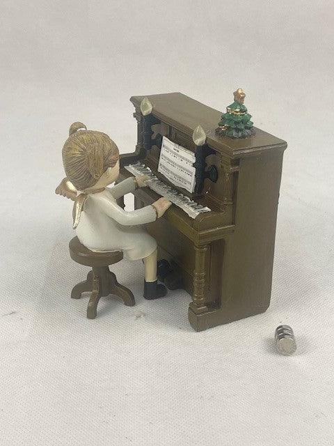 LED-Spieluhr "Engel am Piano"
