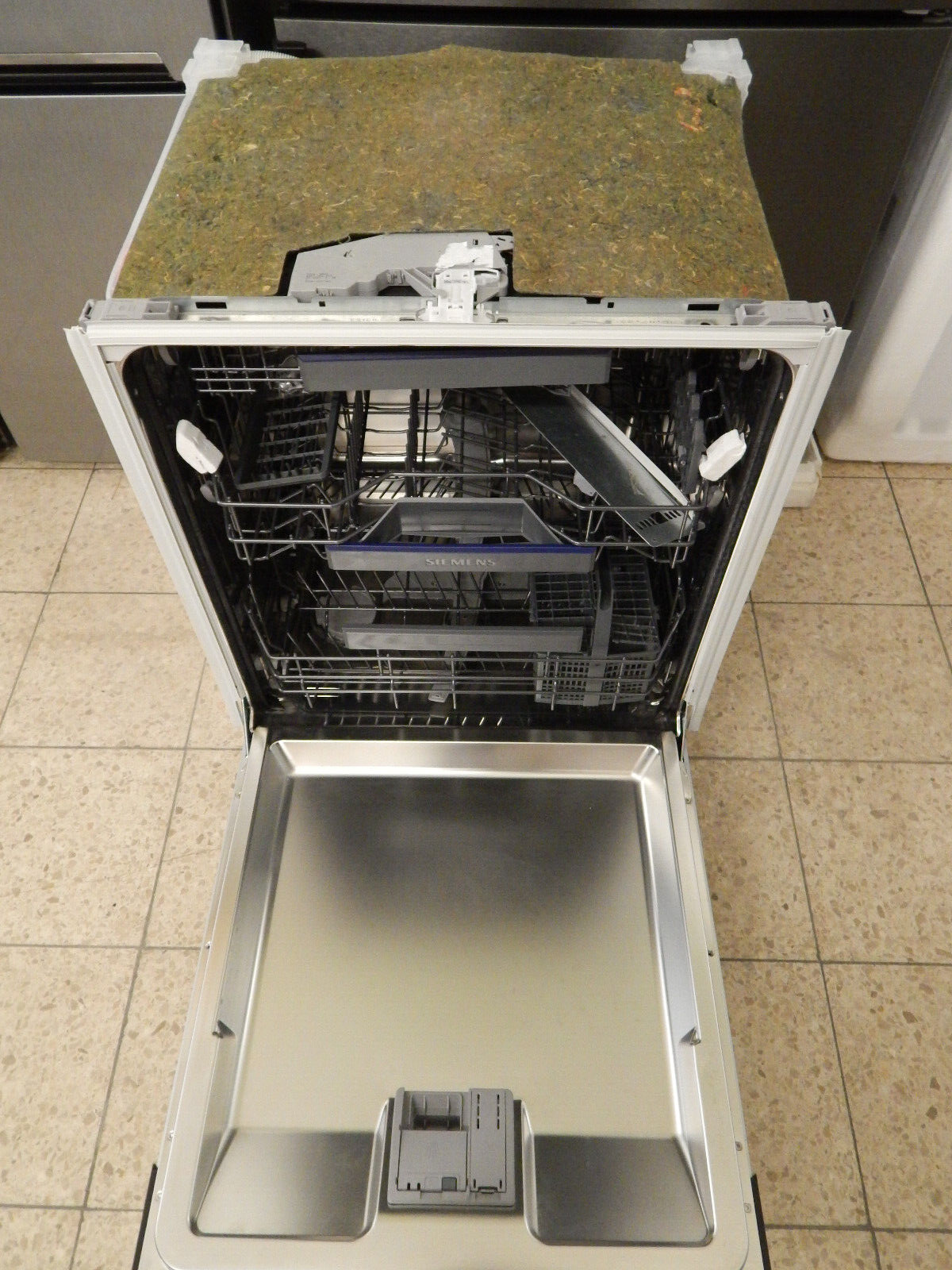 Siemens teilintegrierbarer Geschirrspüler iQ300 SN53ES05DE 13 Maßgedecke Silber