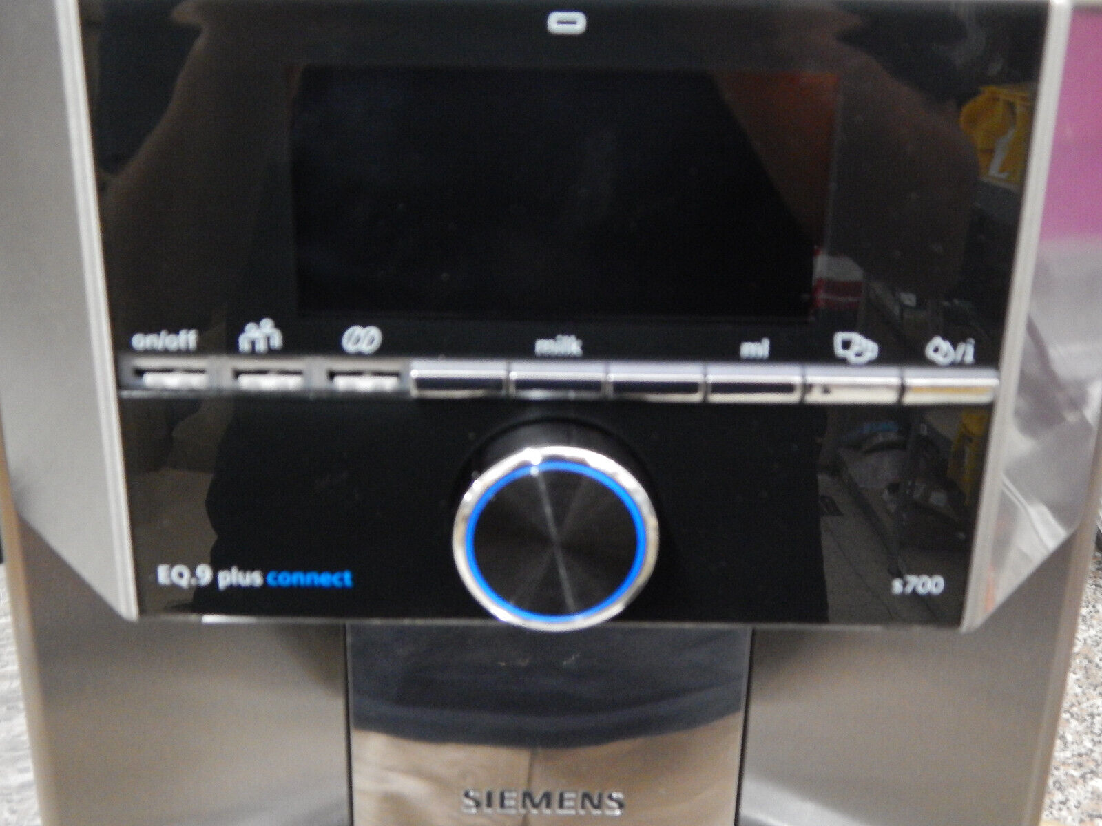 Siemens EQ.9 plus connect s700 Kaffeevollautomat - Edelstahl (TI9578X1DE)