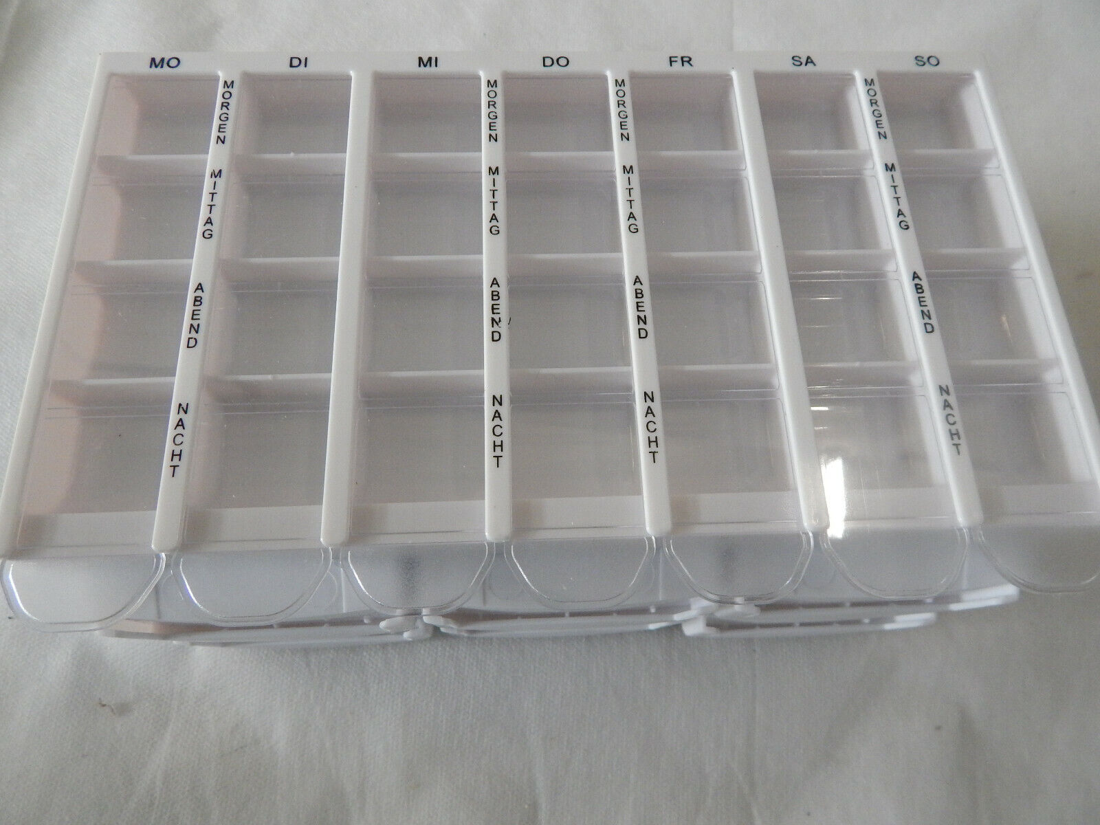 7 Tage  Pillendose Medikamentenspender und Aufbewahrung Box