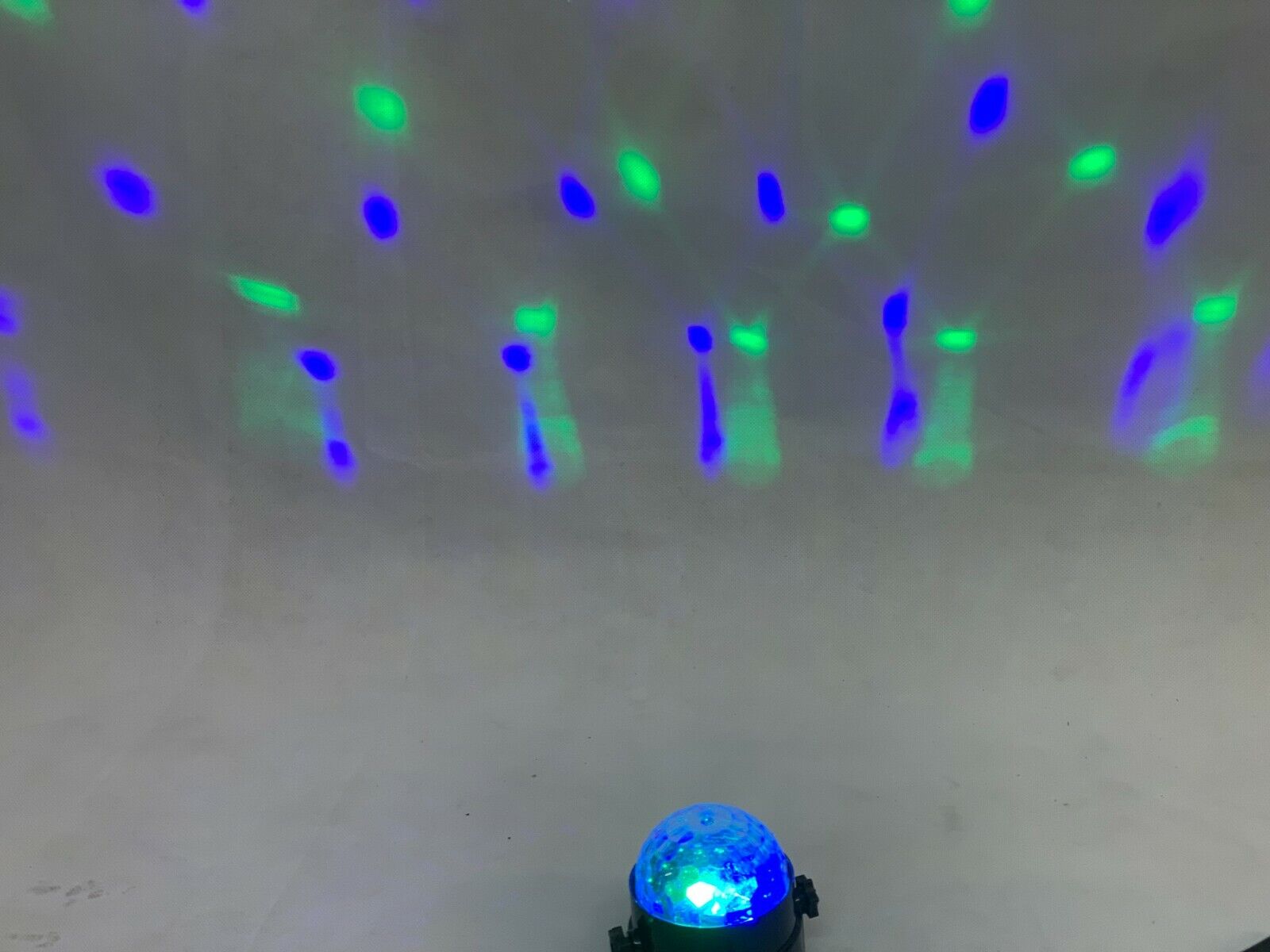 2 x LED Lichteffekte Disco Licht Party Licht Bühnenbeleuchtung mit Fernbedienung