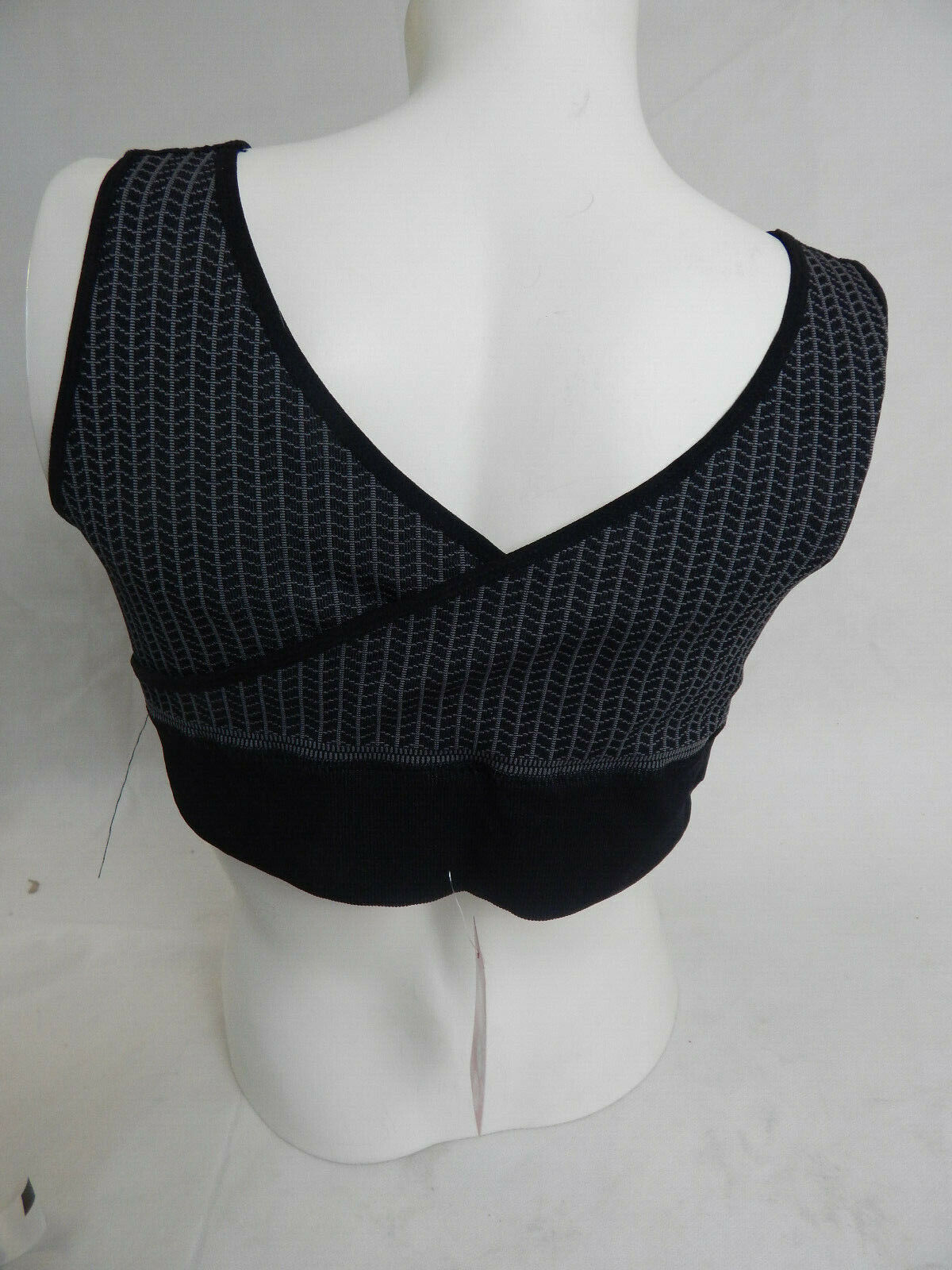 Sankom Sport BH Neuware Büstenhalter XL / XXL schwarz ohne Bügel Sport-BH