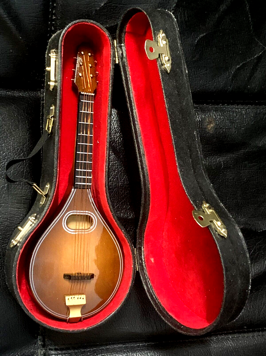 Gewa 980640 Miniaturinstrument Mandoline im Etui, ca. 15 cm