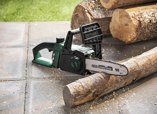 Akku-Kettensäge, Li-Ion Kabellos Garten Outdoor Handkettensäge Holzarbeiten 18V