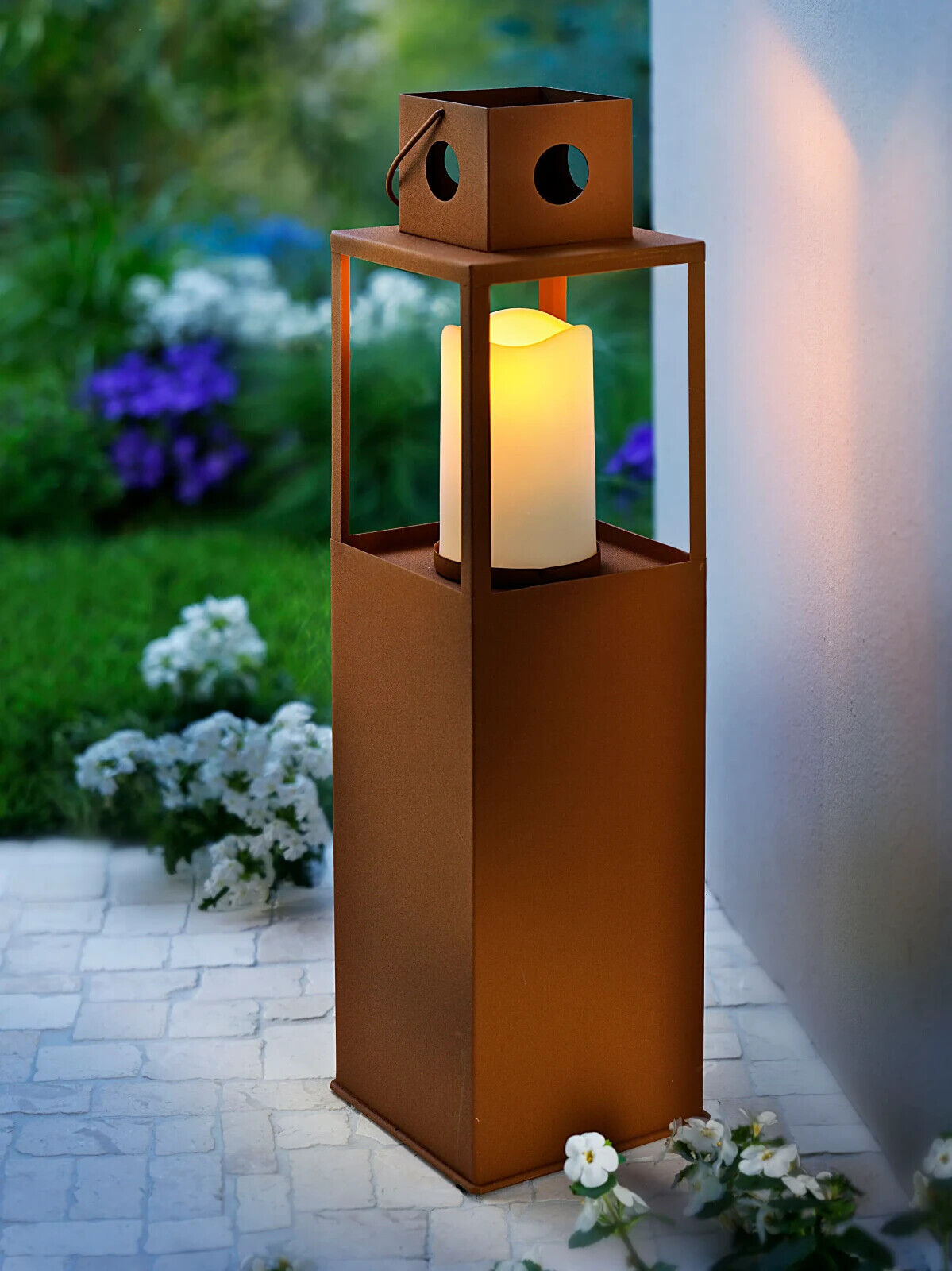 Laterne "Lykta" inkl. LED-Kerze 50 cm Metall Kupfer Dekoration draußen