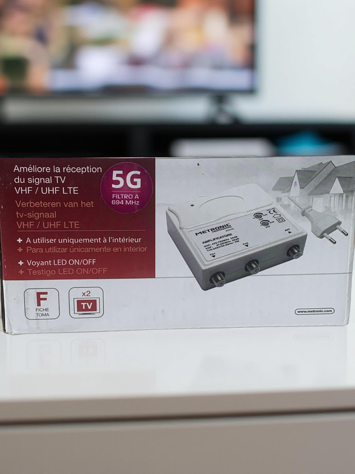 Metronic 414113 Verstärker TV mit Filter, Weiß