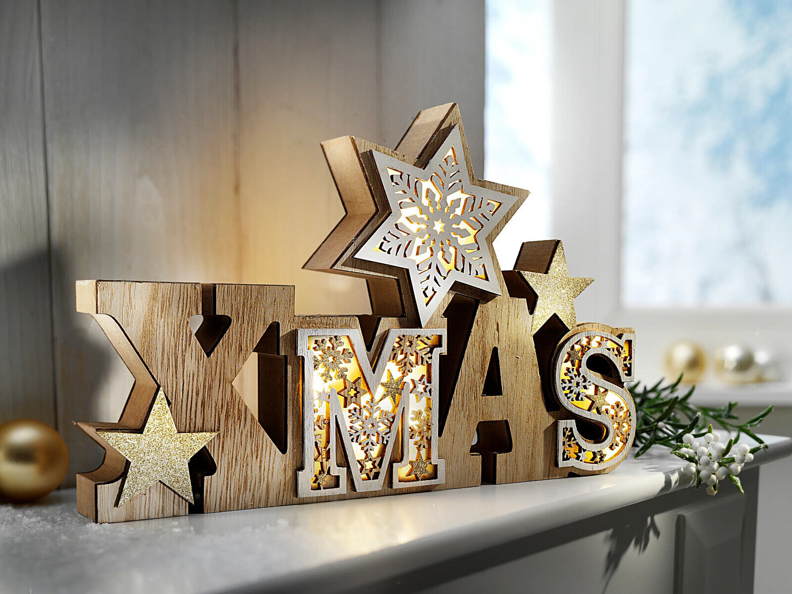 LED-Schriftzug Xmas "Snowflake" Weihnachtsdeko Dekoration Wohnung Winter Holz