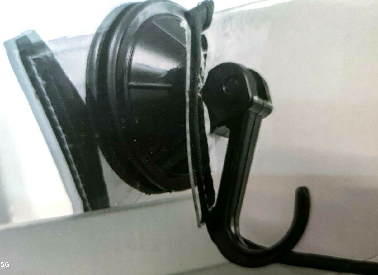 Latz für Bartrasur mit Saugnäpfen