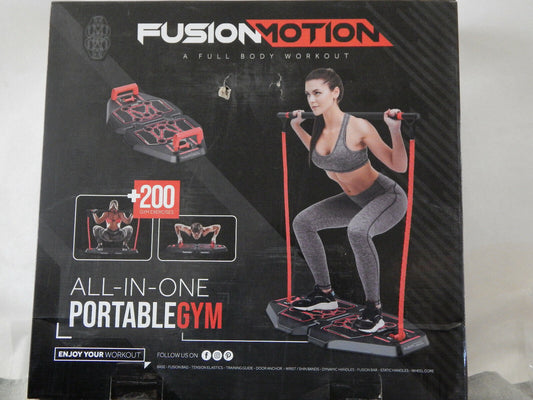 Tragbares Fitnessstudio Fusion Motion mit 8 Zubehörteilen, einschließlich schwer