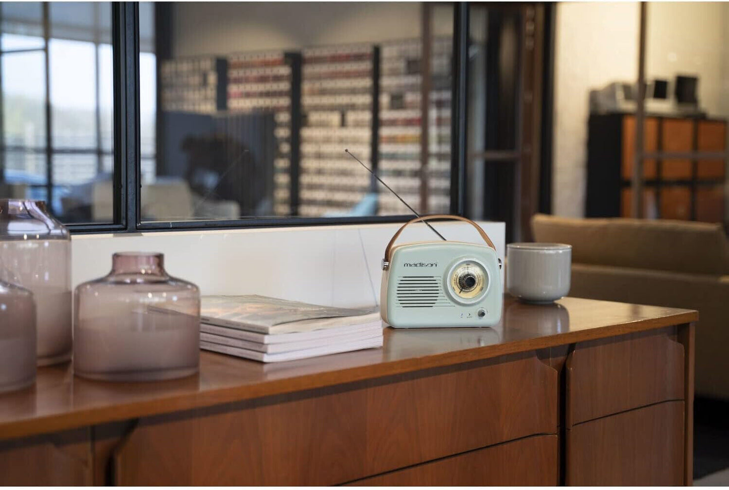 MADISON FREESOUND-VR30 TRAGBARES NOSTALGIE RADIO MIT BLUETOOTH UND FM