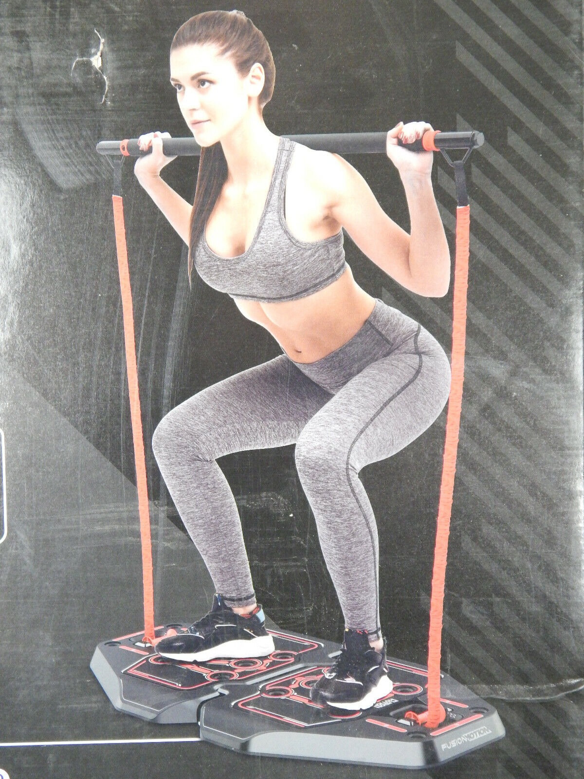 Tragbares Fitnessstudio Fusion Motion mit 8 Zubehörteilen, einschließlich schwer
