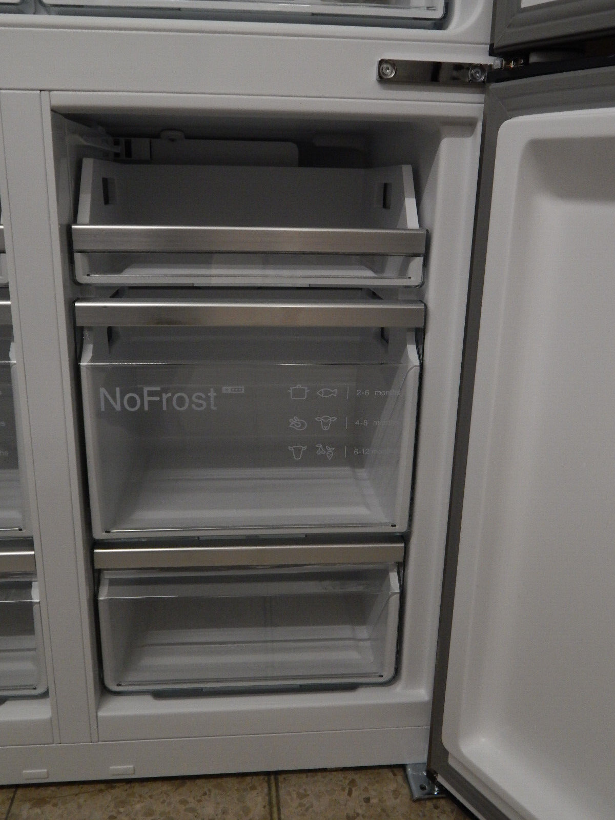 Siemens Multi Door iQ700 KF96DPPEA Stand Kühl-Gefrierkombination Side-by-Side