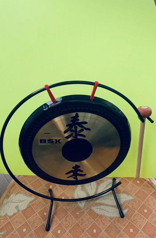 Der 12" glänzende Tisch Tai Loi Gong auf Gongständer