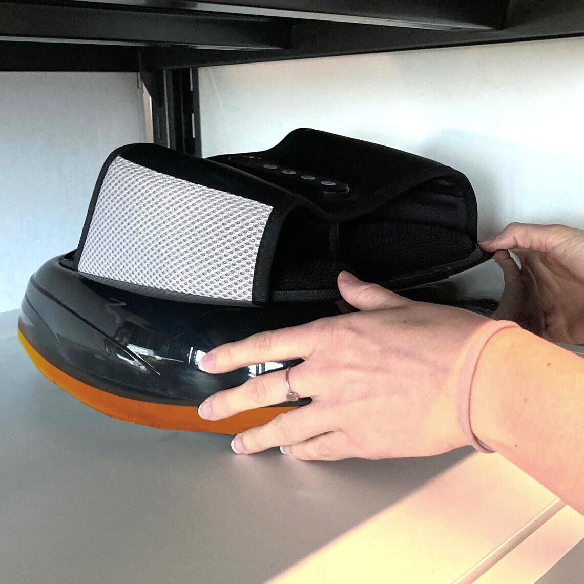 Belena Air Balance Das nächste Level der Fußmassage Fuß Massage Gerät in Schwarz