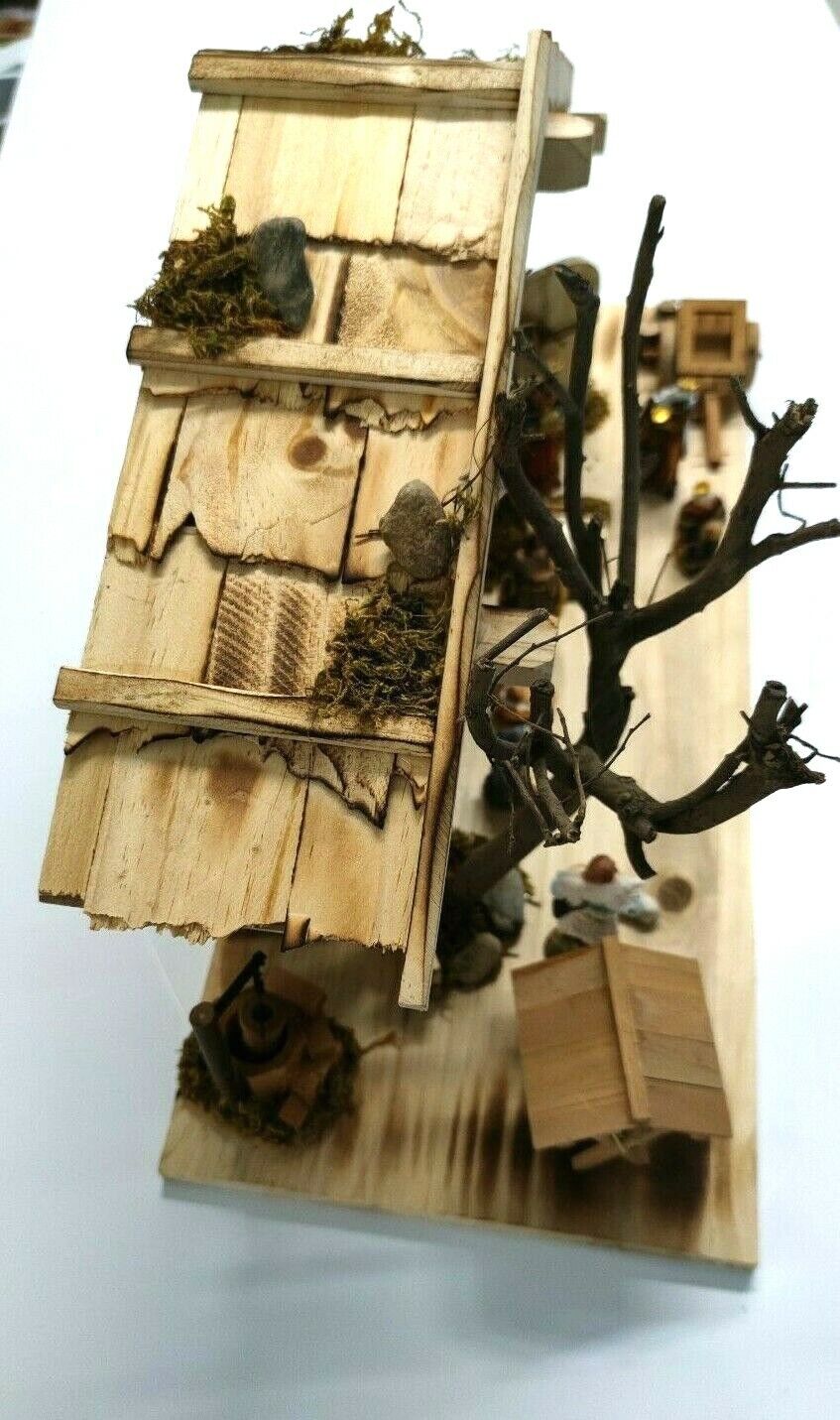 Weihnachtskrippe  aus Holz h=33cm b=60cm Inclusive Figuren No 5191