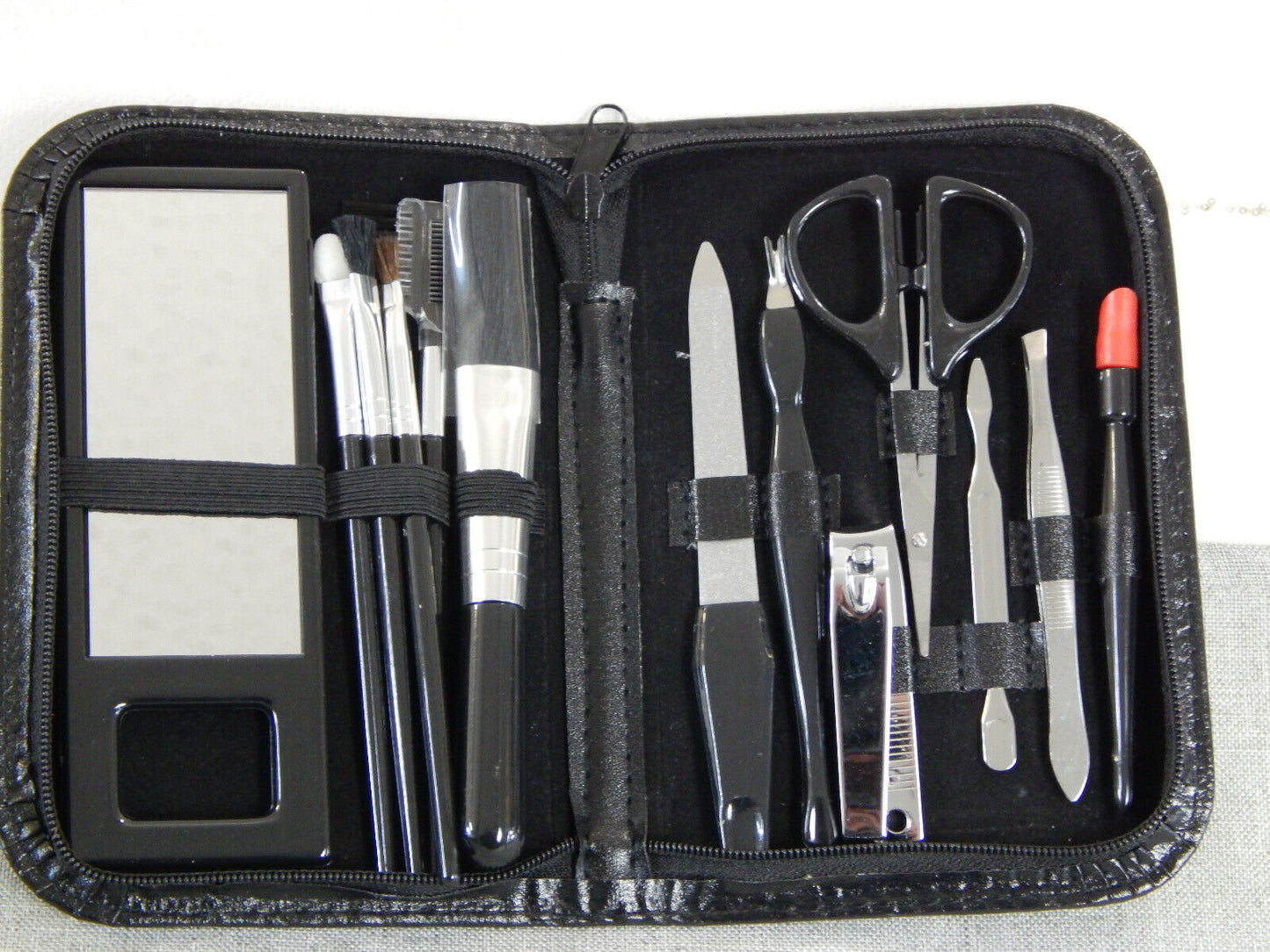 Make-up und Maniküre setzen 13 Wellneo-Elemente