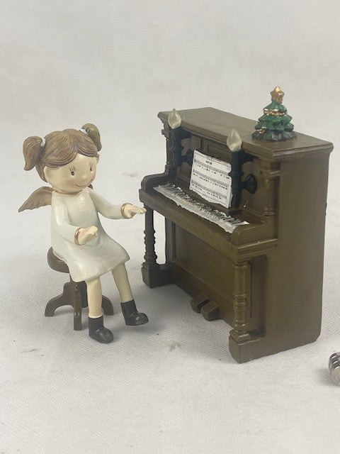 LED-Spieluhr "Engel am Piano"